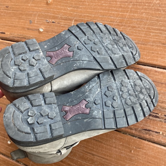 Ariat short boots - Picture 4 of 6